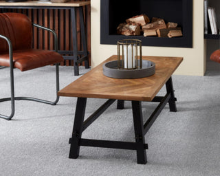7 different ways to style a coffee table