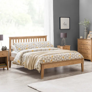 Salerno Shaker Bed, Oak Wood