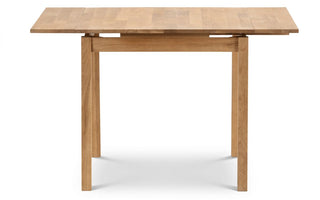 Coxmoor Wooden Extending Dining Table